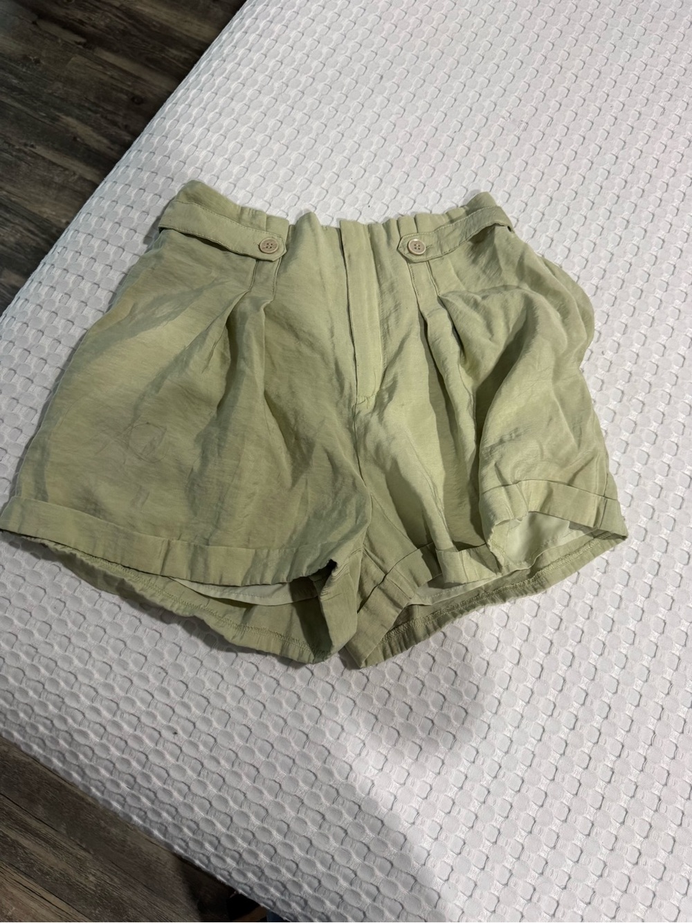 Mustard Seed Light Green High-Waist Pleated Shorts